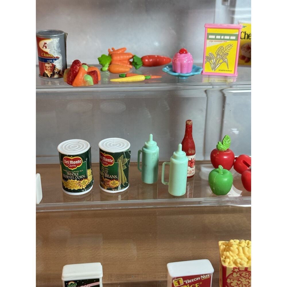 Huge Vintage 80s 90s Grocery Barbie Food Pantry Produce Frozen Bottles Goods - Picture 5 of 9